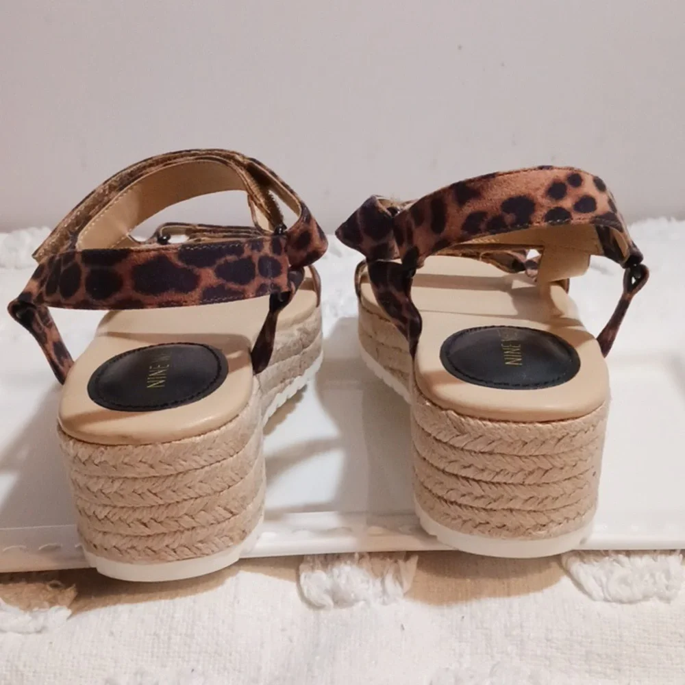 ⚜️ NINE WEST Leopard 🐆 Print Raffia Platform Sandal 9.5 *New*
